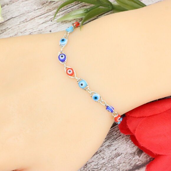 "Trendy Bracelet for Girls & Women – Cute, Adjustable & Gift-Ready | MLCRC1530 - Picture 9 of 10